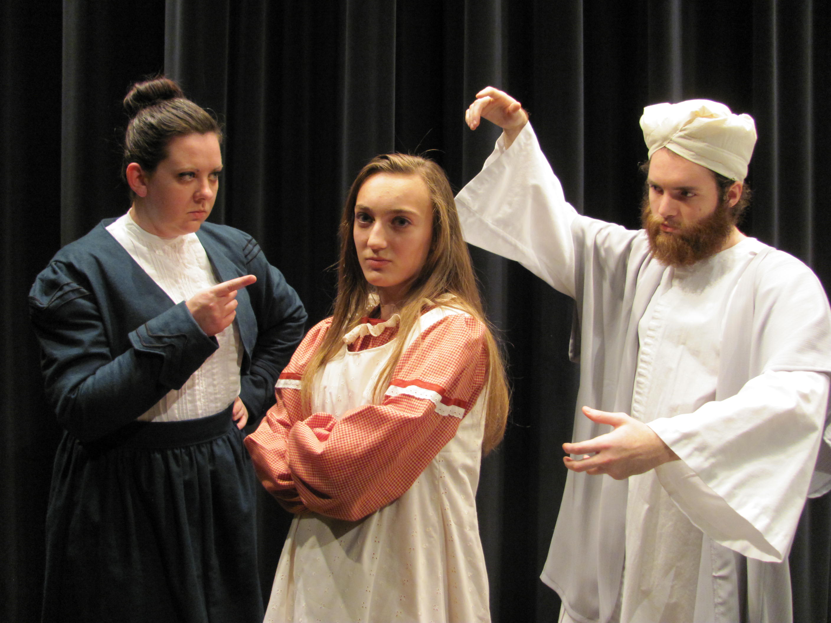 Broadway Cast Member Teresa De Zarn Visits THE SECRET GARDEN Cast at